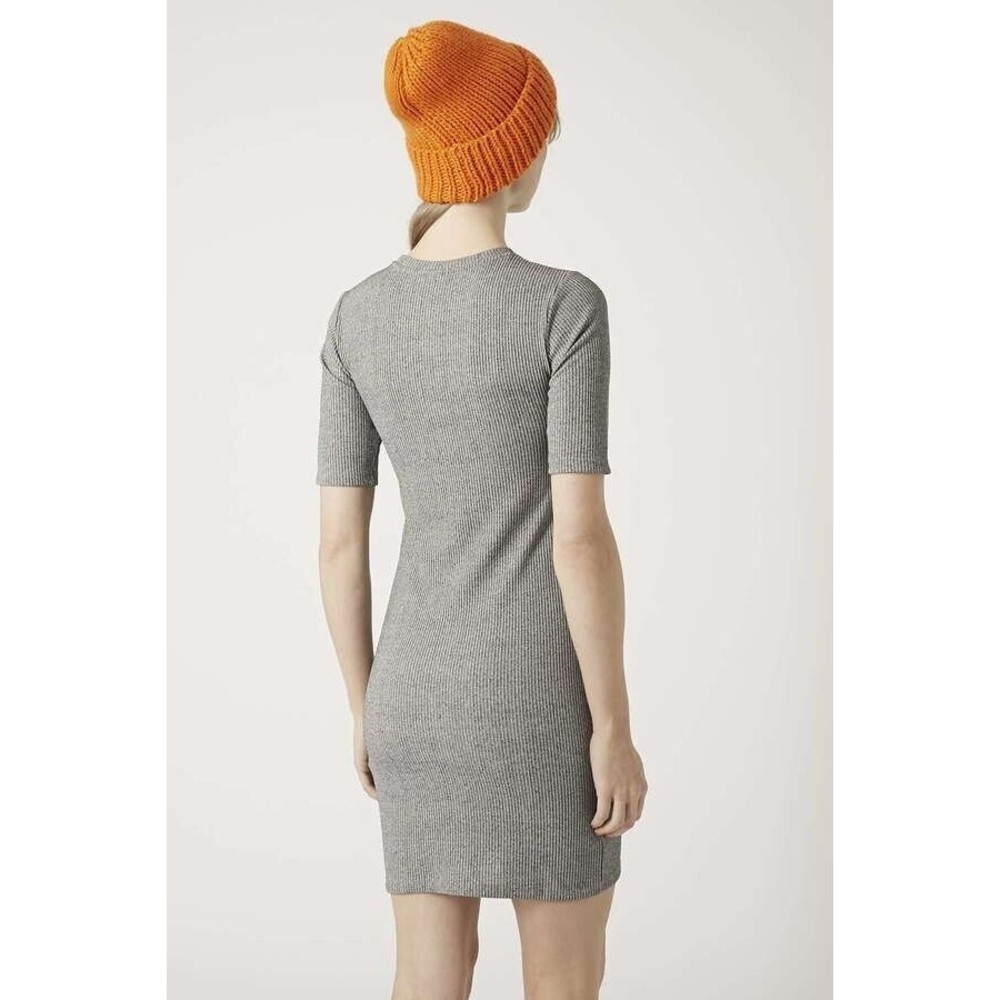 Topshop Size 6 Ribbed Mini Bodycon Dress Gray Short Sleeve Pullover Minimalist - Picture 3 of 10